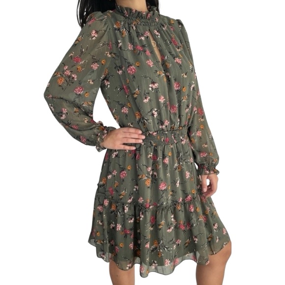 DREW Green Floral Midi‎ Ruffle Tiered Dress Long Sleeve size M Gold Thread Flowy - Picture 1 of 11